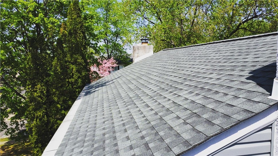 GAF Master Elite certified asphalt shingle roof installed by United Veterans Roofing in Pennsylvania